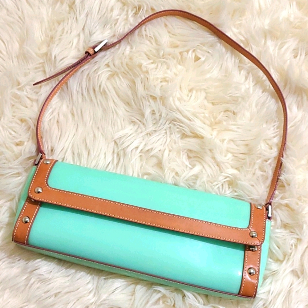 Maxx New York Shoulder Bag